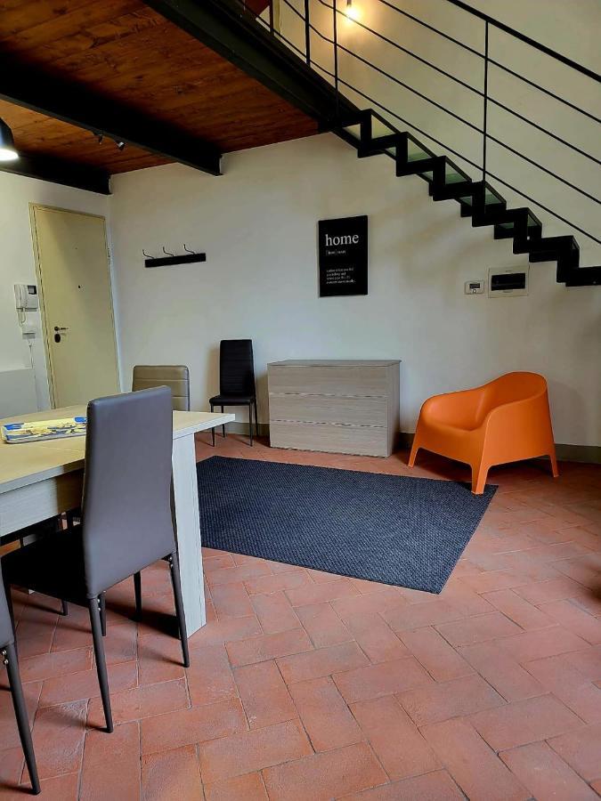 La Villa Apartments: Convenient Sardinia & Corsica Base Livorno Exterior photo