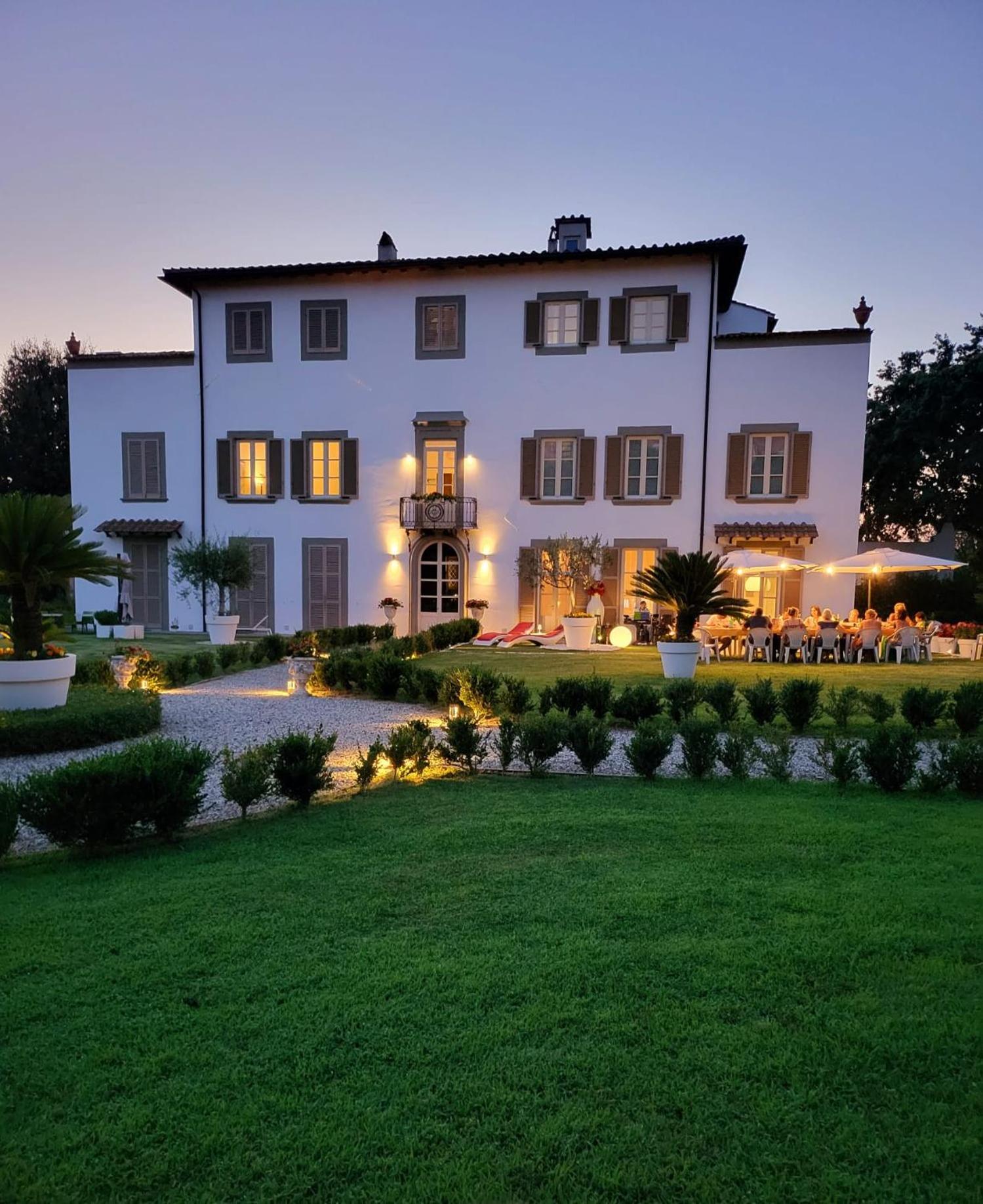 La Villa Apartments: Convenient Sardinia & Corsica Base Livorno Exterior photo